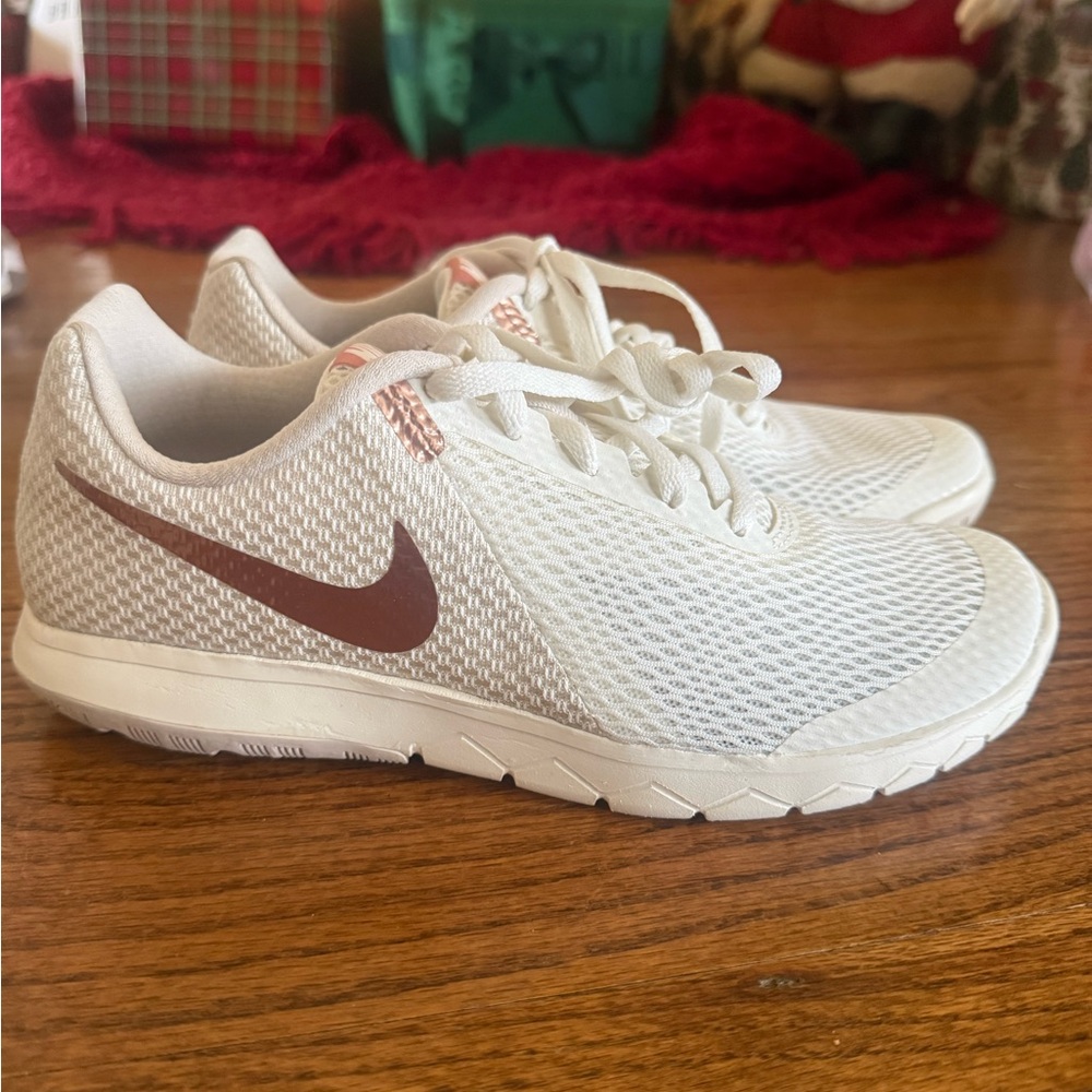 Nike Women's White and Rose Gold Athletic Shoes